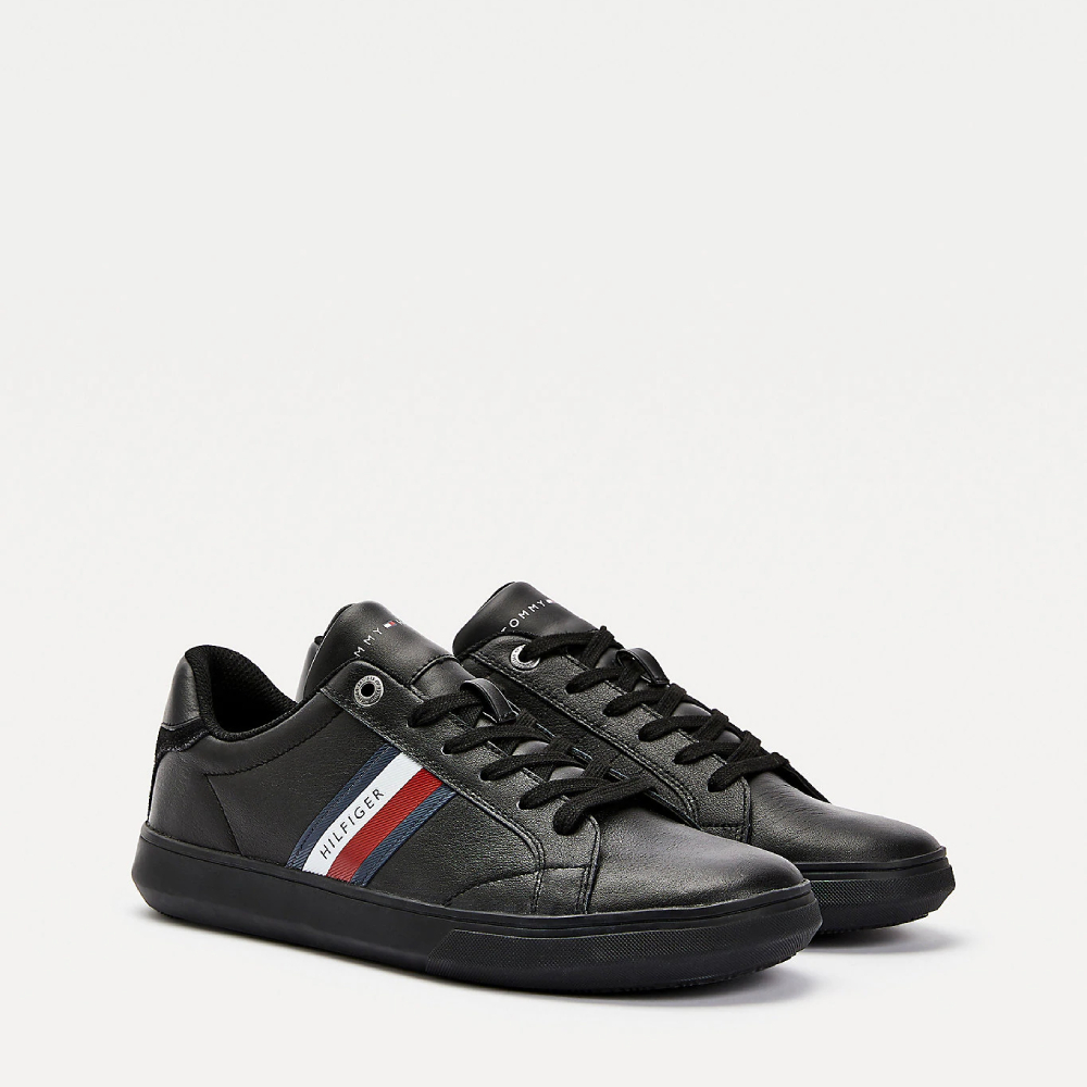 Tommy Hilfiger pánské černé tenisky Essential - 40 (BDS)