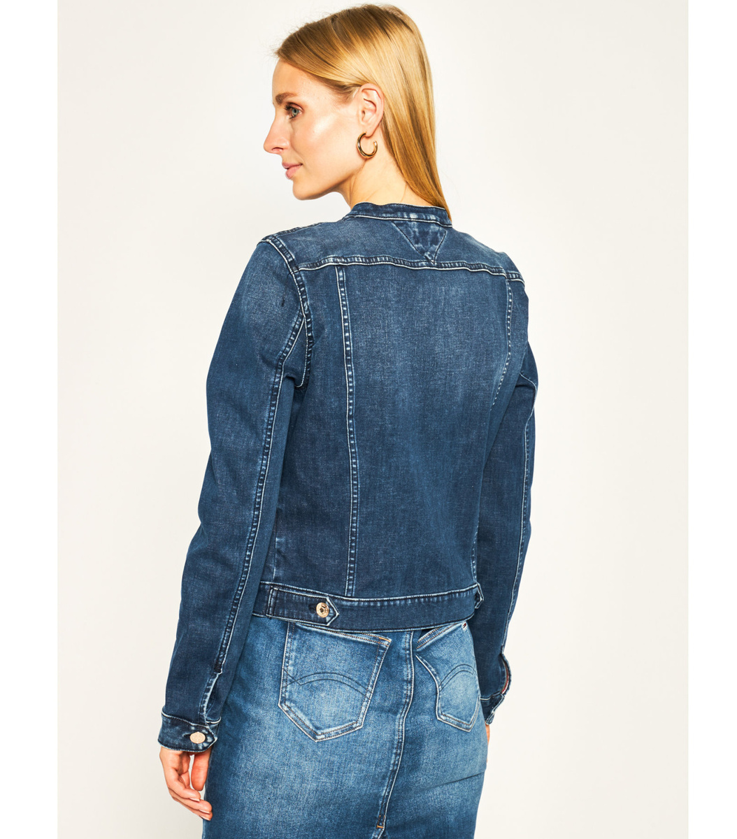 Tommy Jeans dámská džínová bunda - M (CEC)
