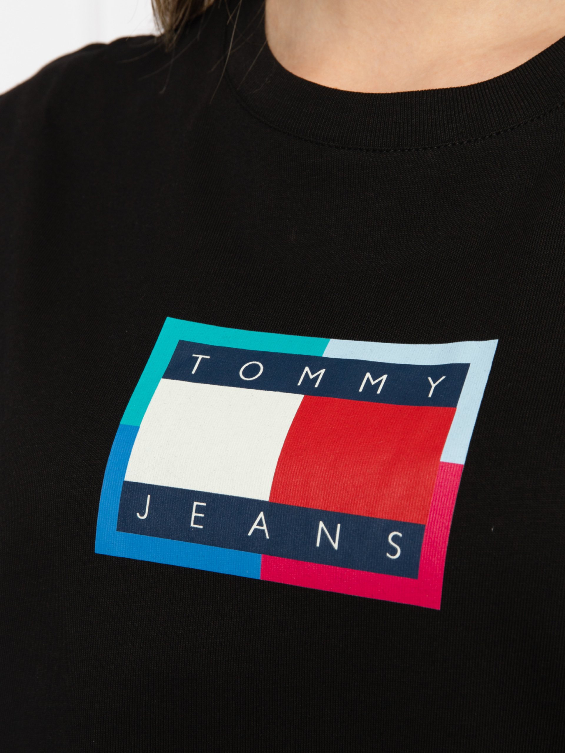 Tommy Jeans dámské černé šaty LOGO FLAG  - XS (BDS)