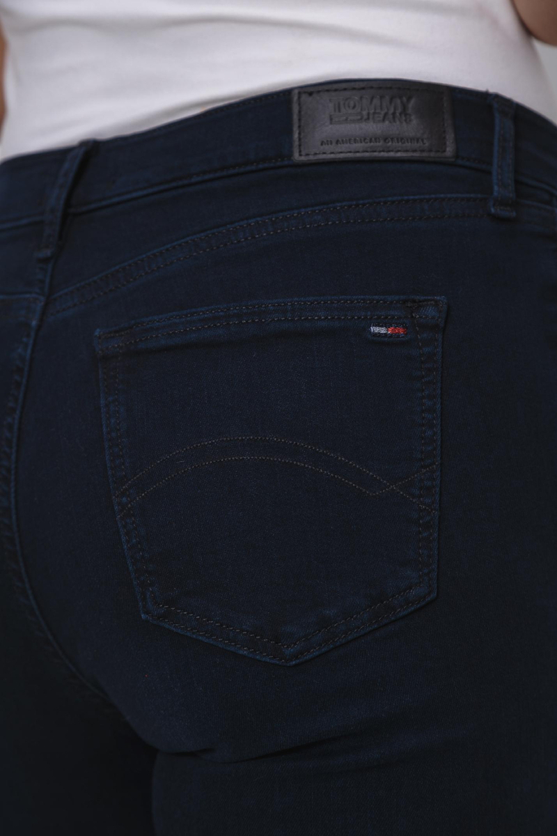 Tommy Jeans dámské tmavě modré džíny Nora - 30/30 (911)