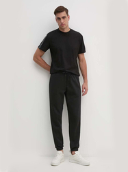 Calvin Klein pánské černé tričko  - L (BEH)