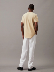 Calvin Klein pánské béžové tričko - L (RAE)