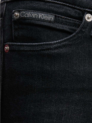 Calvin Klein dámské černé džíny - 25/32 (1BY)
