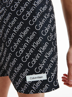 Calvin Klein pánské černé plavky - S (0GQ)