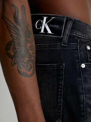 Calvin Klein pánské džínové šortky - 34/NI (1BY)
