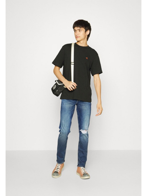 Calvin Klein pánské modré džíny SLIM - 34/32 (1BJ)