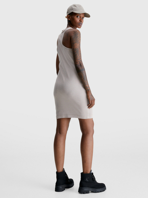 Calvin Klein dámské béžové šaty MINERAL DYE RIB TANK DRESS - S (PE5)