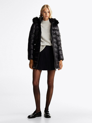 Tommy Hilfiger dámská péřová bunda - XS (BDS)