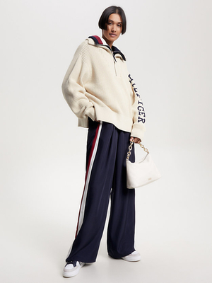 Tommy Hilfiger dámský béžový svetr  - S (ACI)
