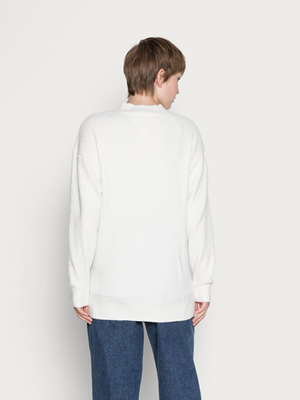 Tommy Jeans dámský bílý svetr LOFTY TURTLENECK  - M (YAP)