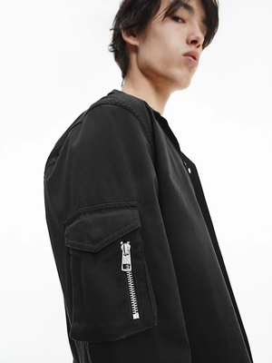 Calvin Klein pánská černá košile - XS (BEH)