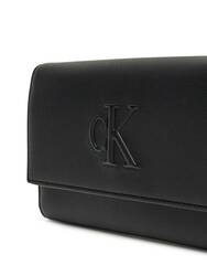Calvin Klein dámská černá kabelka  - OS (UB1)