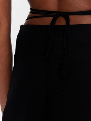 Calvin Klein dámská černá sukně - XS (BEH)