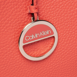 Calvin Klein dámská korálová kabelka - OS (XA4)
