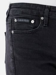 Calvin Klein dámské džínové šortky - 25/NI (1BY)