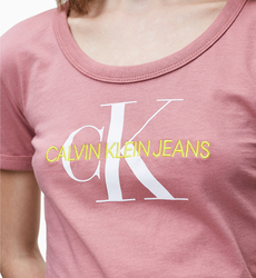Calvin Klein dámské starorůžové tričko Baby - XS (VAZ)