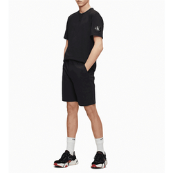 Calvin Klein pánské černé tričko Badge - M (BAE)