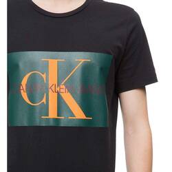 Calvin Klein pánské černé tričko Monogram - M (901)