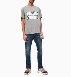 Calvin Klein pánské šedé tričko Patchwork - M (039)
