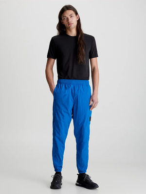 Calvin Klein pánské černé tričko LOGO TAB - S (BEH)