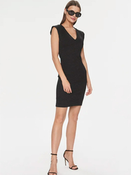 Guess dámské černé šaty - XS (JBLK)