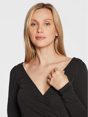 Guess dámské černé tričko - L (JBLK)