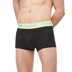 Calvin Klein pánské černé boxerky - S (001)