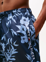 Tommy Hilfiger pánské tmavě modré plavky - S (0G0)