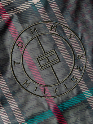 Tommy Hilfiger dámská vzorovaná bunda - M (0N3)