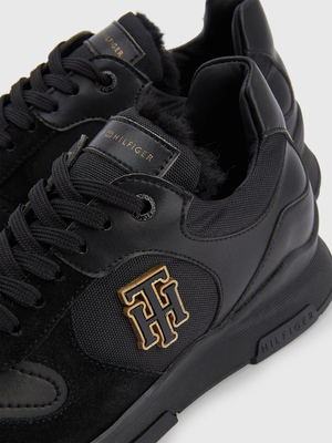 Tommy Hilfiger dámské černé tenisky - 37 (BDS)