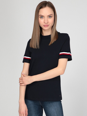 Tommy Hilfiger dámské tmavě modré tričko. - M (DW5)