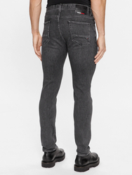Tommy Hilfiger pánské černé džíny - 33/30 (1B3)