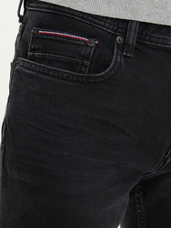 Tommy Hilfiger pánské černé džíny - 32/32 (1B1)