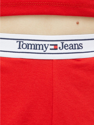 Tommy Jeans dámské červené šortky - XS (XNL)