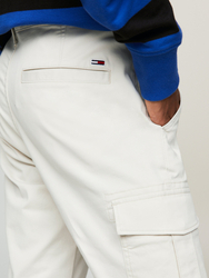 Tommy Jeans pánské krémové kalhoty Austin - 30/32 (ACG)
