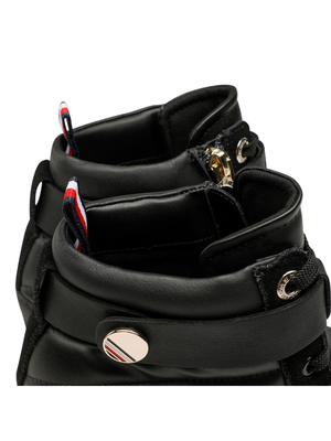 Tommy Hilfiger dámské černé boty Wedge - 37 (BDS)