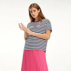 Tommy Hilfiger dámské pruhované tričko s logem
