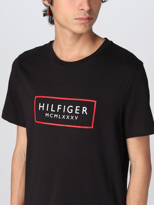 Tommy Hilfiger pánské černé tričko - M (BDS)