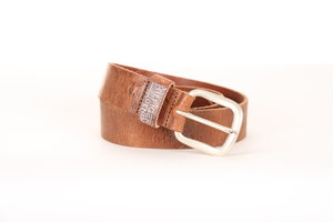 Tommy Hilfiger pánský hnědý pásek  - 100 (950)