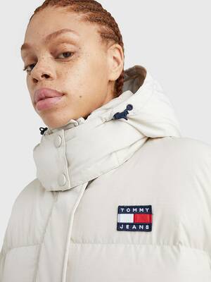 Tommy Jeans dámský béžový zimní kabát - S (ACE)
