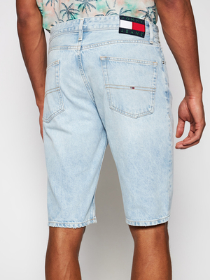 Tommy Jeans pánské světle modré džínové šortky Ethan - 31/NI (1AB)