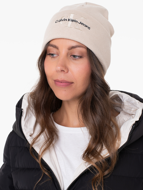 Calvin Klein dámská béžová čepice