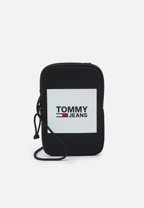 Tommy Jeans pánská černá taška URBAN COMPACT