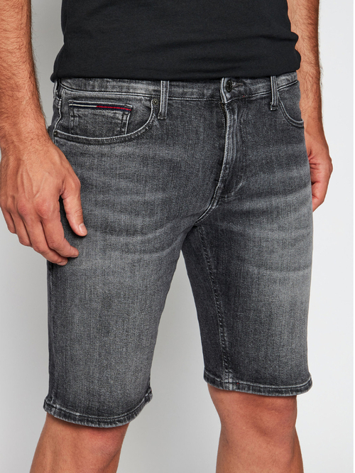 Tommy Jeans pánské černé džínové šortky Scanton