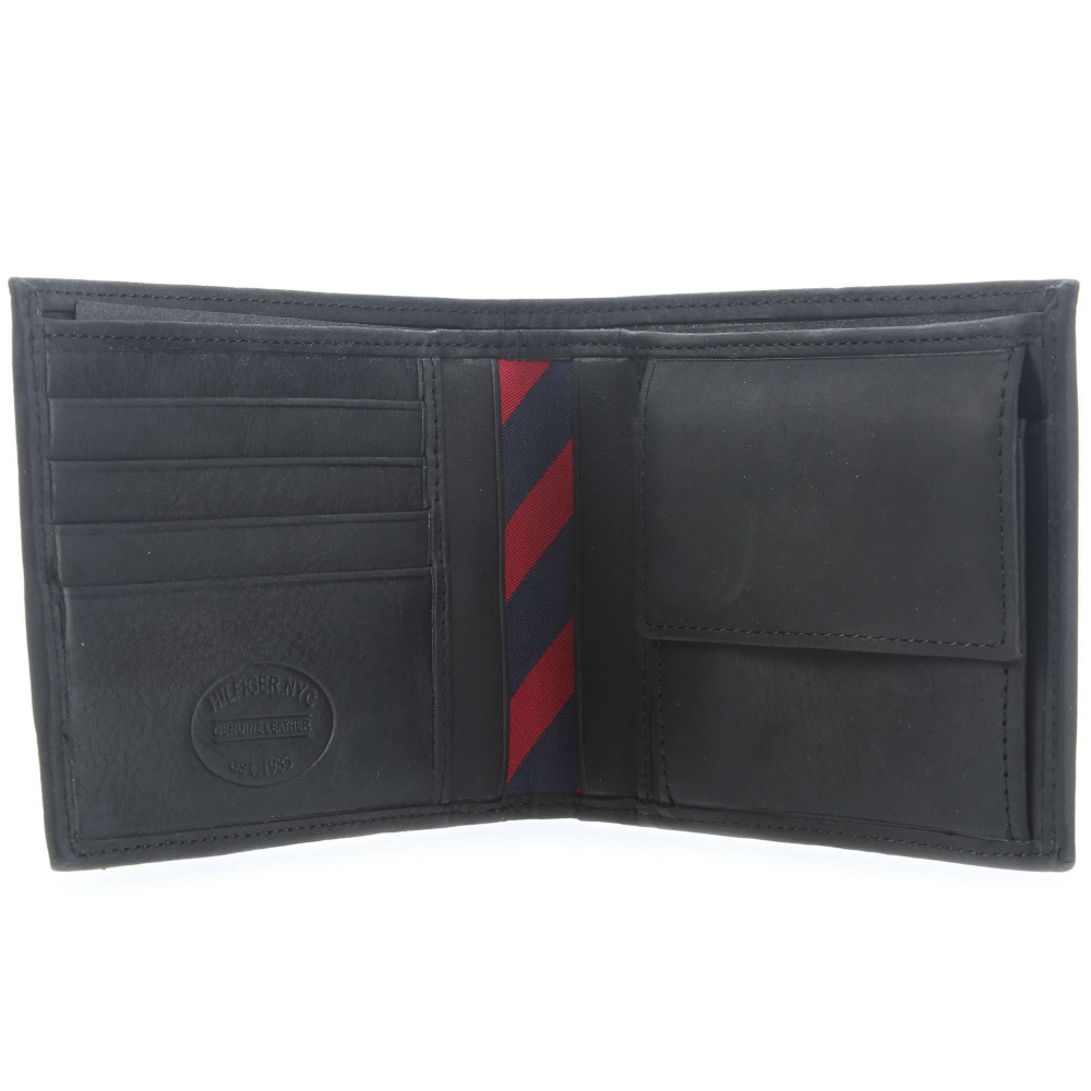 detail Tommy Hilfiger pánská černá peněženka