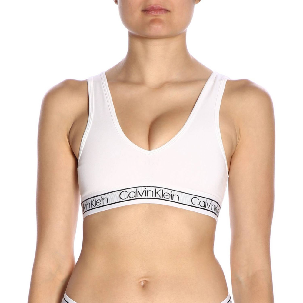 detail Calvin Klein dámská bílá podprsenka