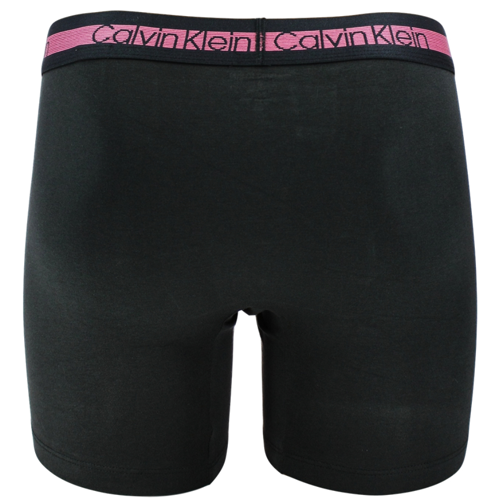 detail Calvin Klein pánské černé boxerky 3pack