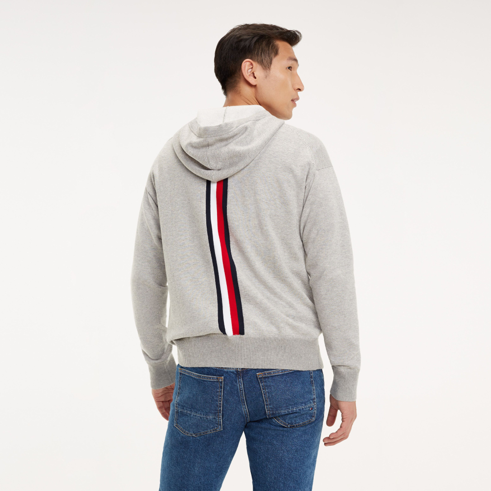 detail Tommy Hilfiger pánský šedý svetr Hoody