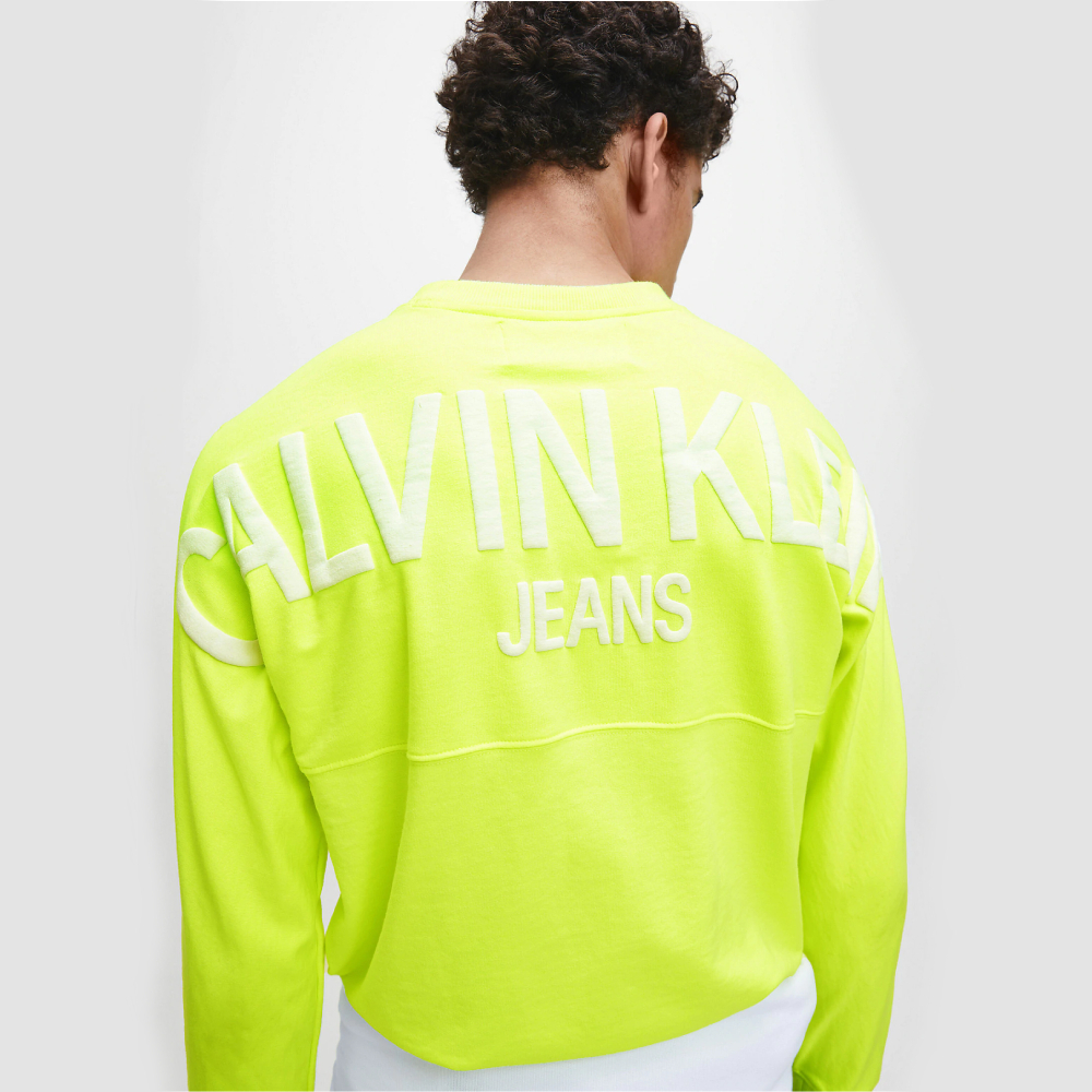 detail Calvin Klein pánská neonově žlutá mikina