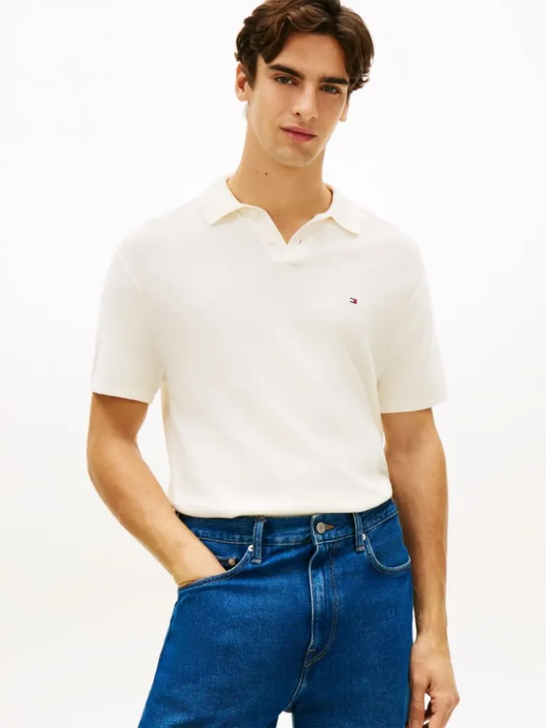detail Tommy Hilfiger pánské krémové polo tričko
